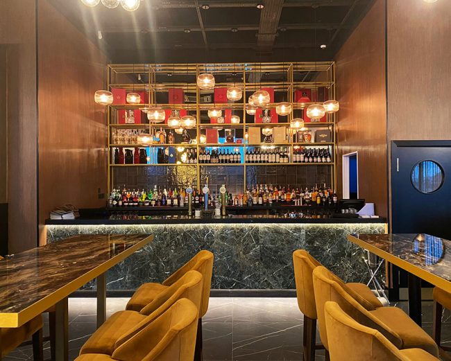 The Spyglass Bar 01