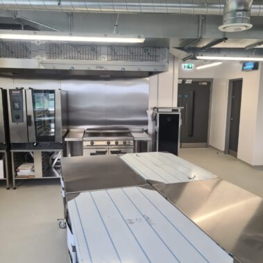 Wardle Academy Rochdale, new Anderson Kitchen installation by IDL