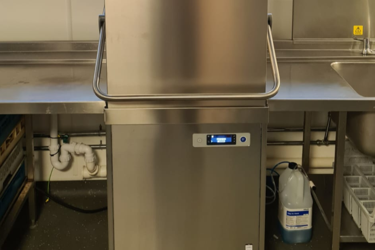 IDL Delivers Advanced Warewashing Solution to Kingsway Park High School